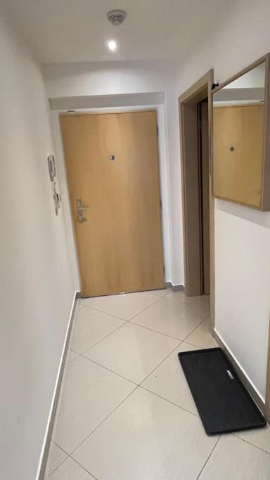Garden Tower - Parking Apartment *