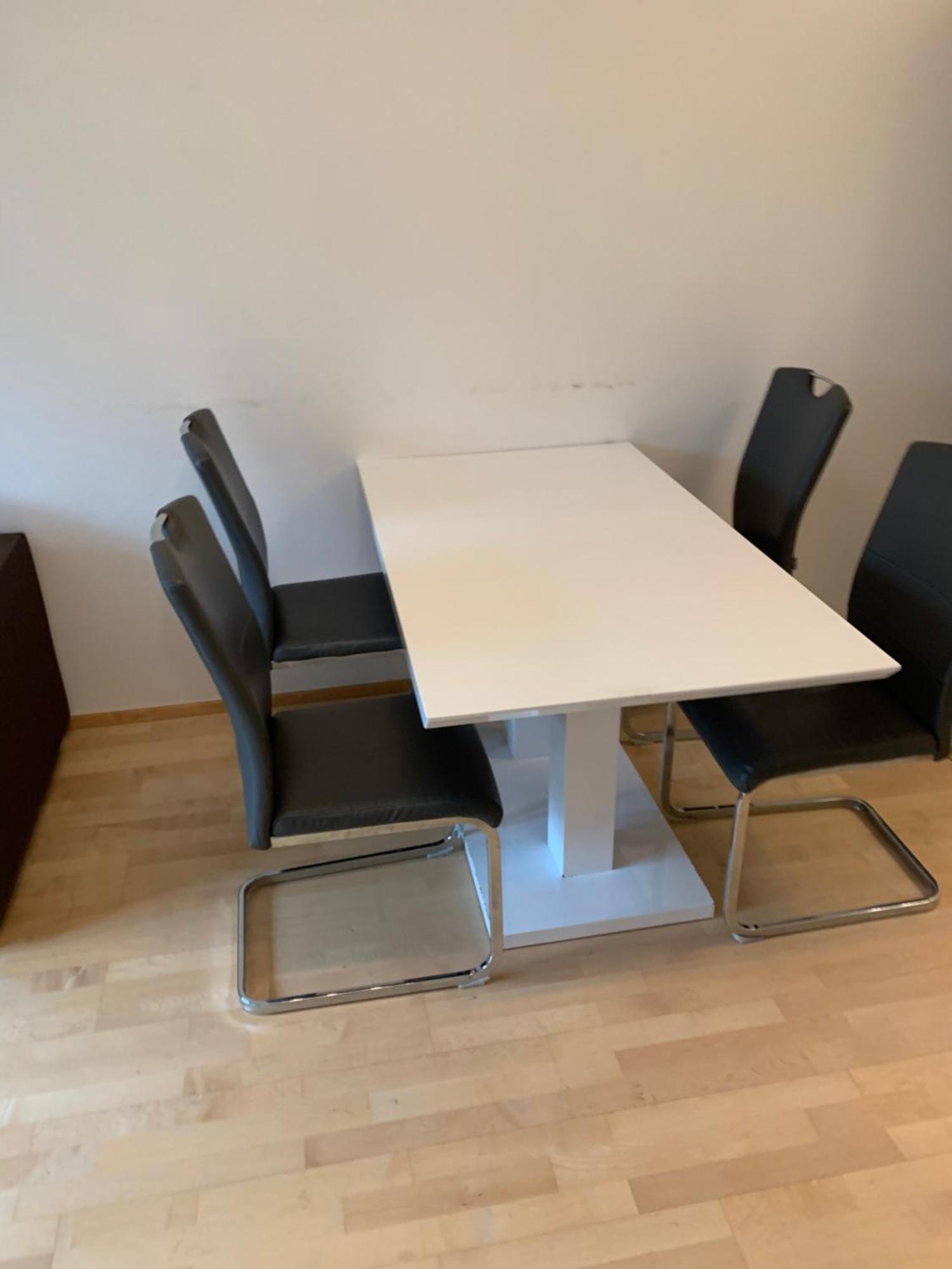 Garden Tower - Parking Apartment Prague